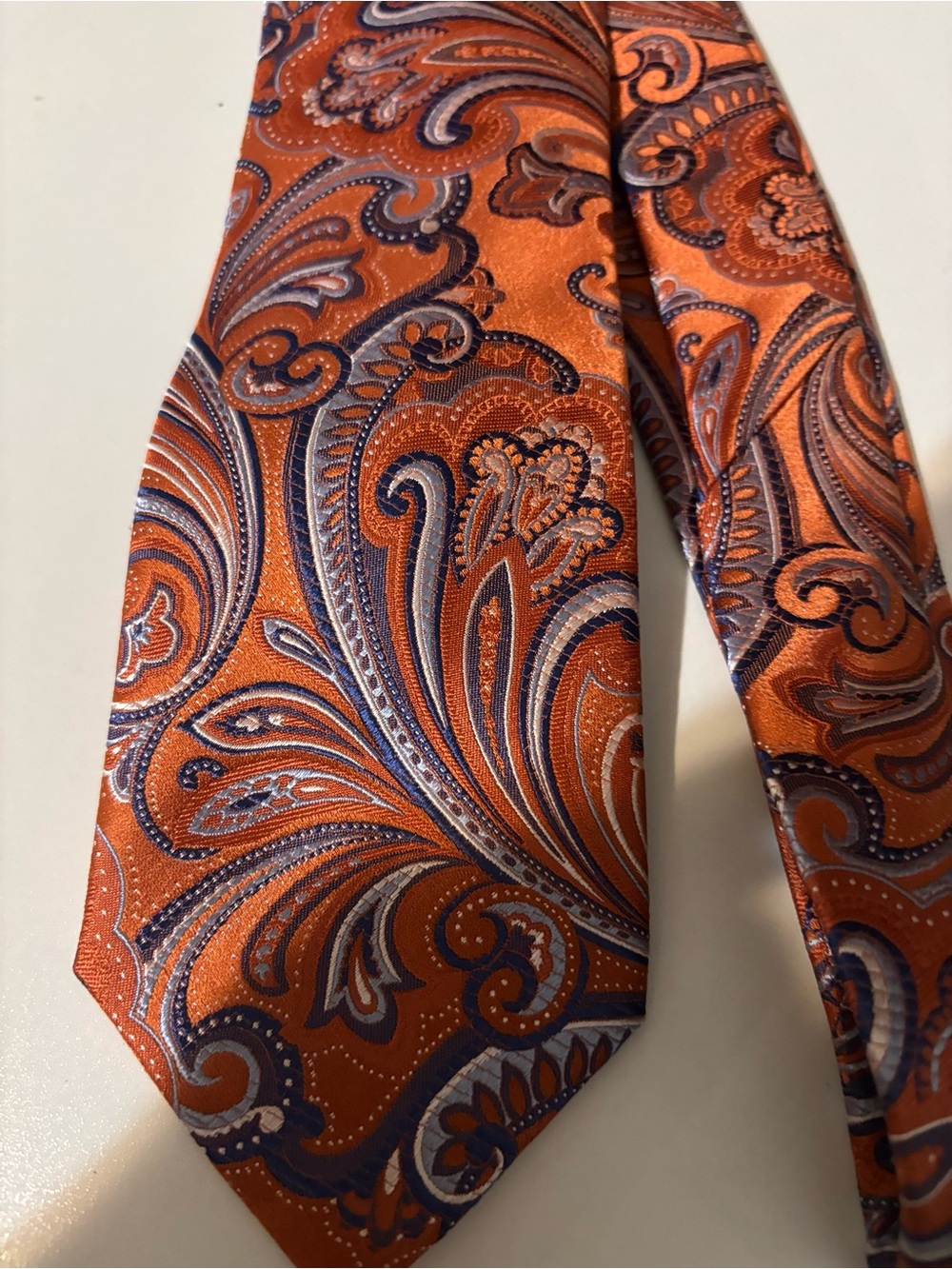 Countess Mara Men's Silk Tie Orange Paisley Pattern Excellent Condition - Picture 8 of 8